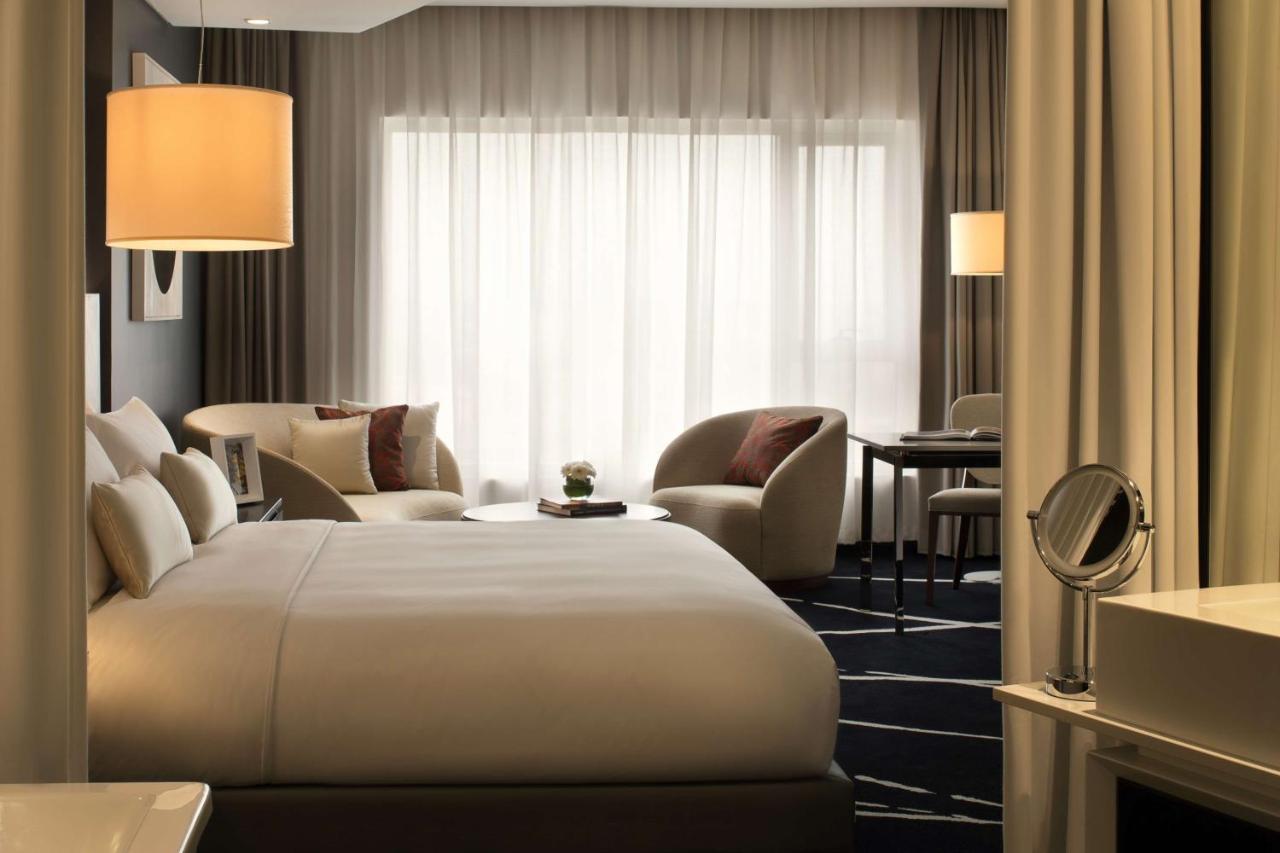 Radisson Blu Lagos Ikeja Esterno foto