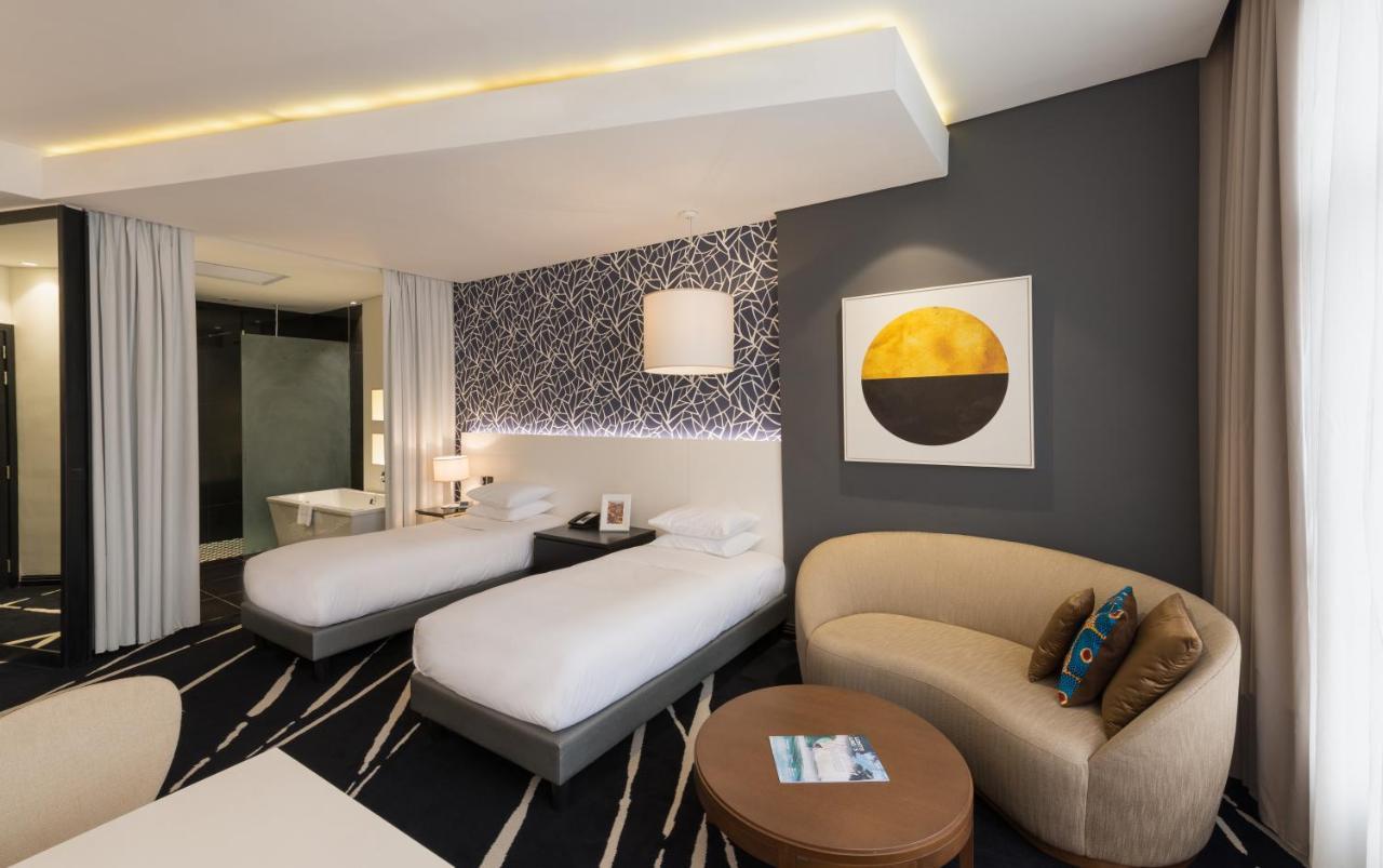 Radisson Blu Lagos Ikeja Esterno foto